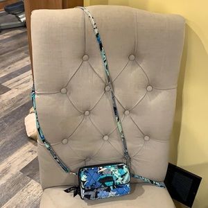 Vera Bradley crossbody wallet purse